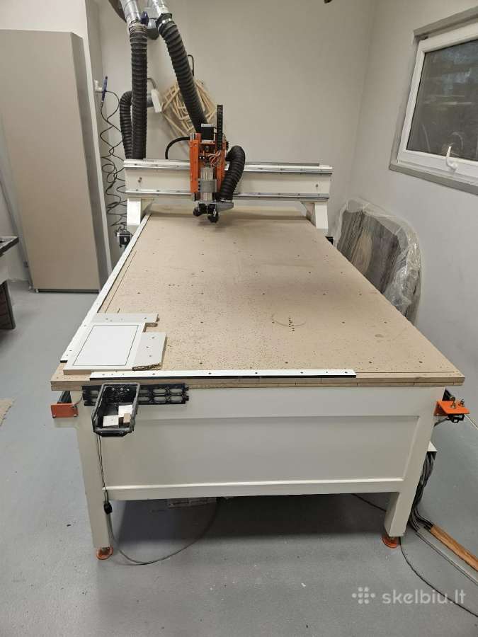 CNC stakles - nuotraukos Nr. 9