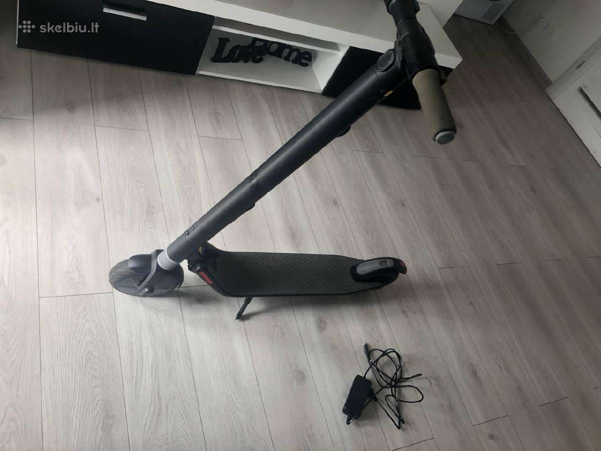 Paspirtukas Ninebot Max S1, mažai naudotas - nuotraukos Nr. 2