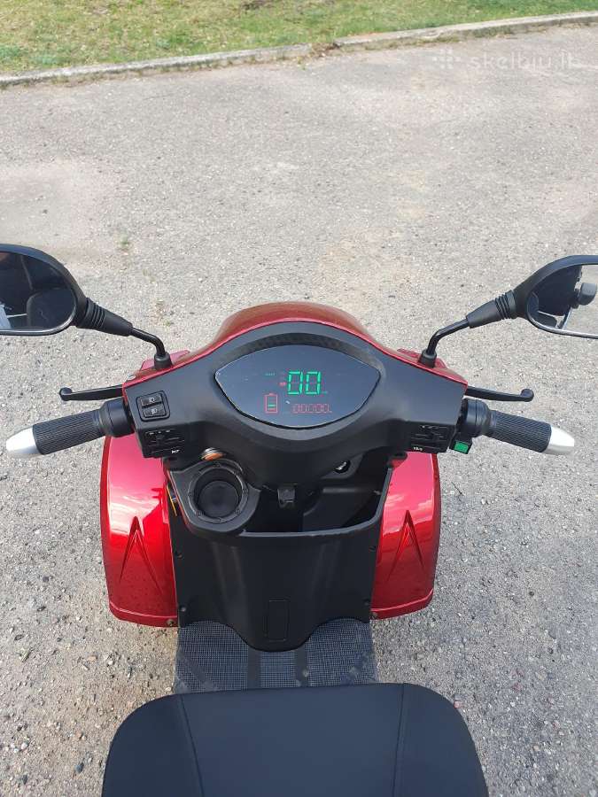 Elektrinis keturratis scooteris - nuotraukos Nr. 10