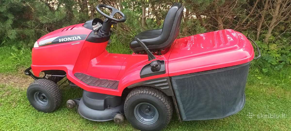 Honda 2417 V Twin Turbo Su Priedais - nuotraukos Nr. 17