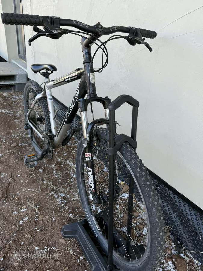 Trek kalnų dviratis - nuotraukos Nr. 3