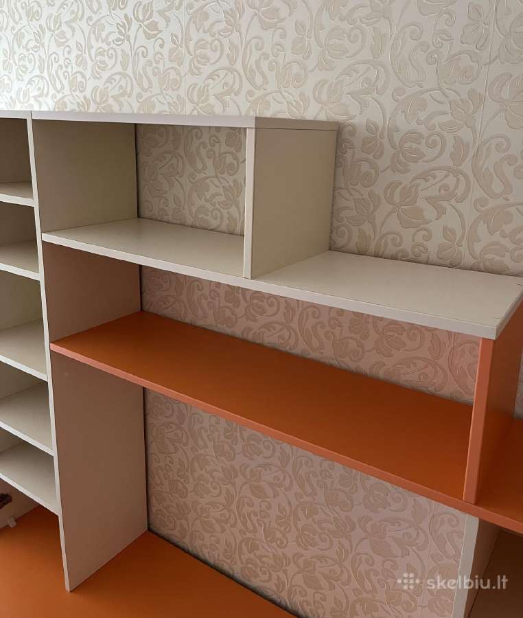 Parduodama sekcija oranžinės ir kreminės spalvos - nuotraukos Nr. 5