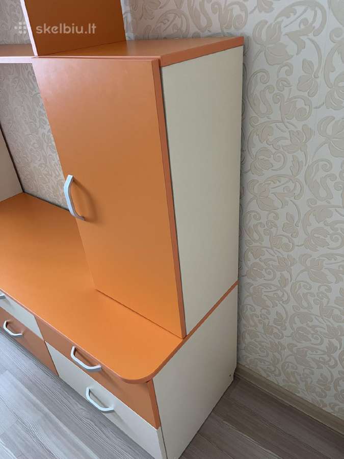 Parduodama sekcija oranžinės ir kreminės spalvos - nuotraukos Nr. 12