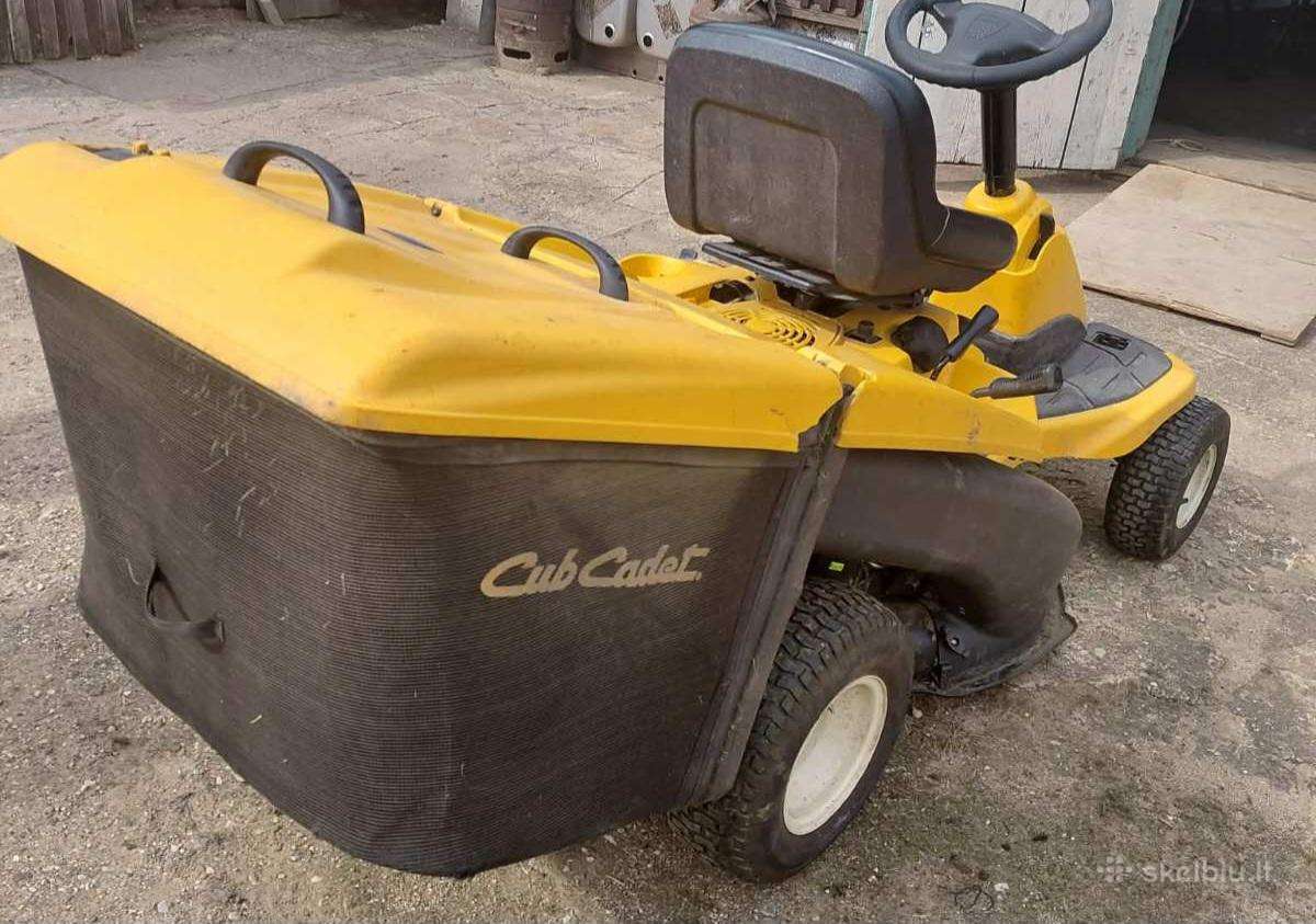 Sodo traktoriukas Cub Cadet - nuotraukos Nr. 3