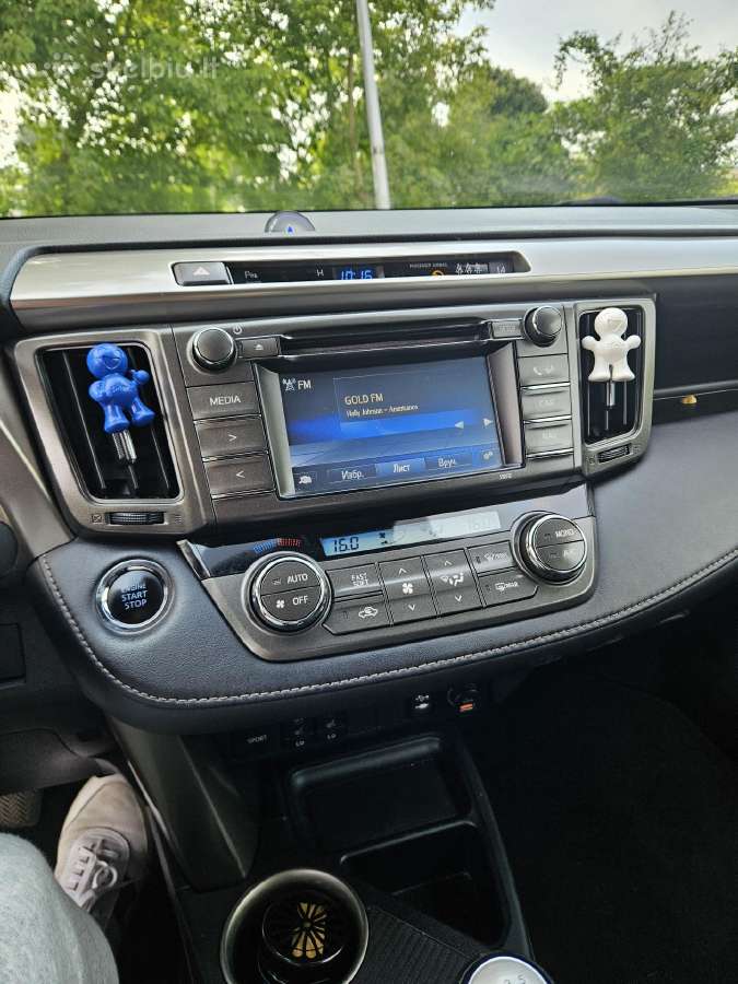 Parduodu Rav4 - nuotraukos Nr. 19