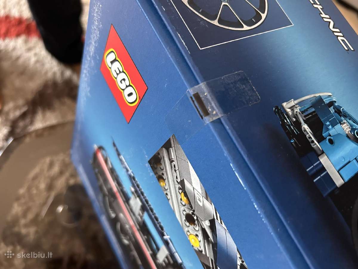 Lego Technic 42083 Bugatti Chiron - nuotraukos Nr. 3