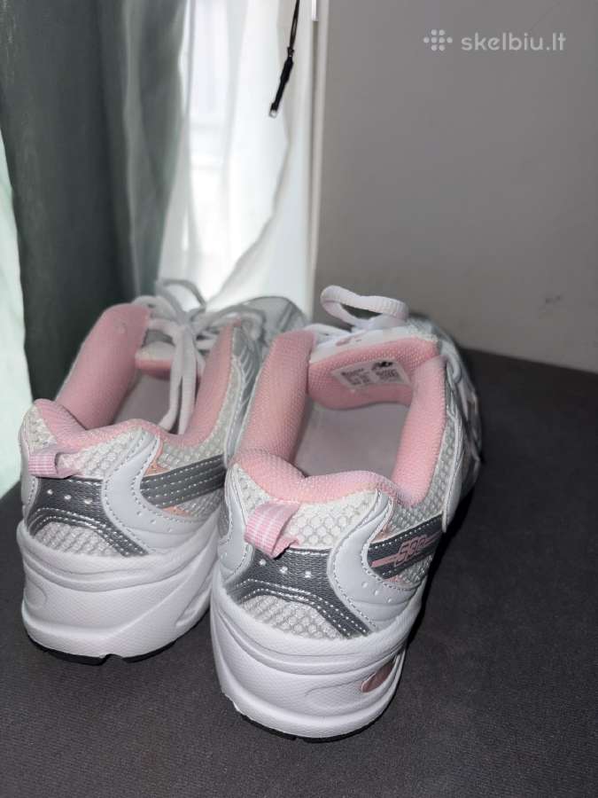 Sportiniai new balance kedai - nuotraukos Nr. 2