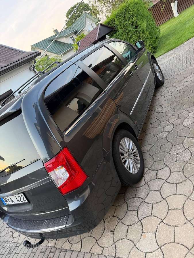 Lancia Voyager - nuotraukos Nr. 11