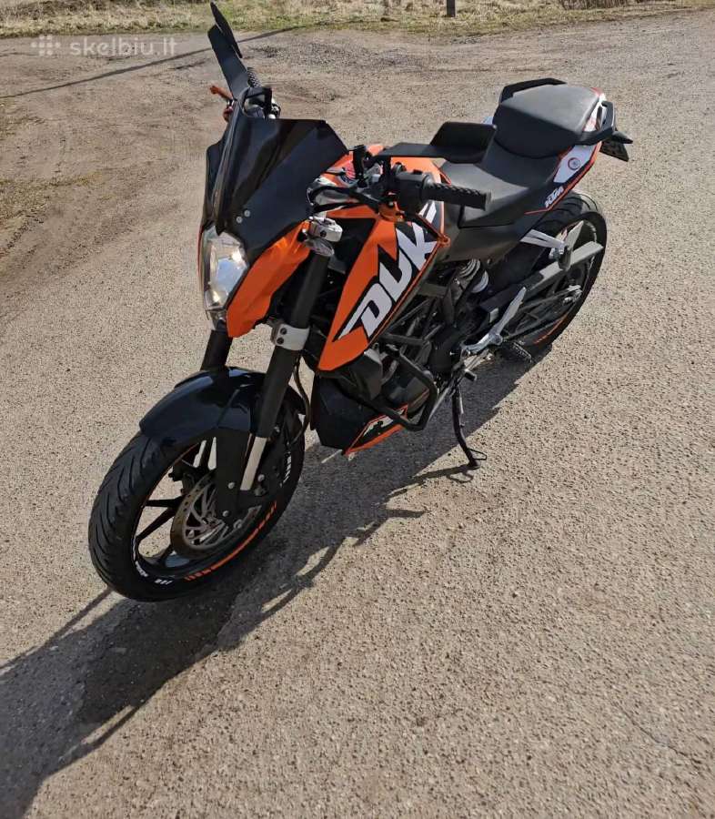KTM Duke 125 Cc tvarkingas traukia 120km/h 1800€ - nuotraukos Nr. 2