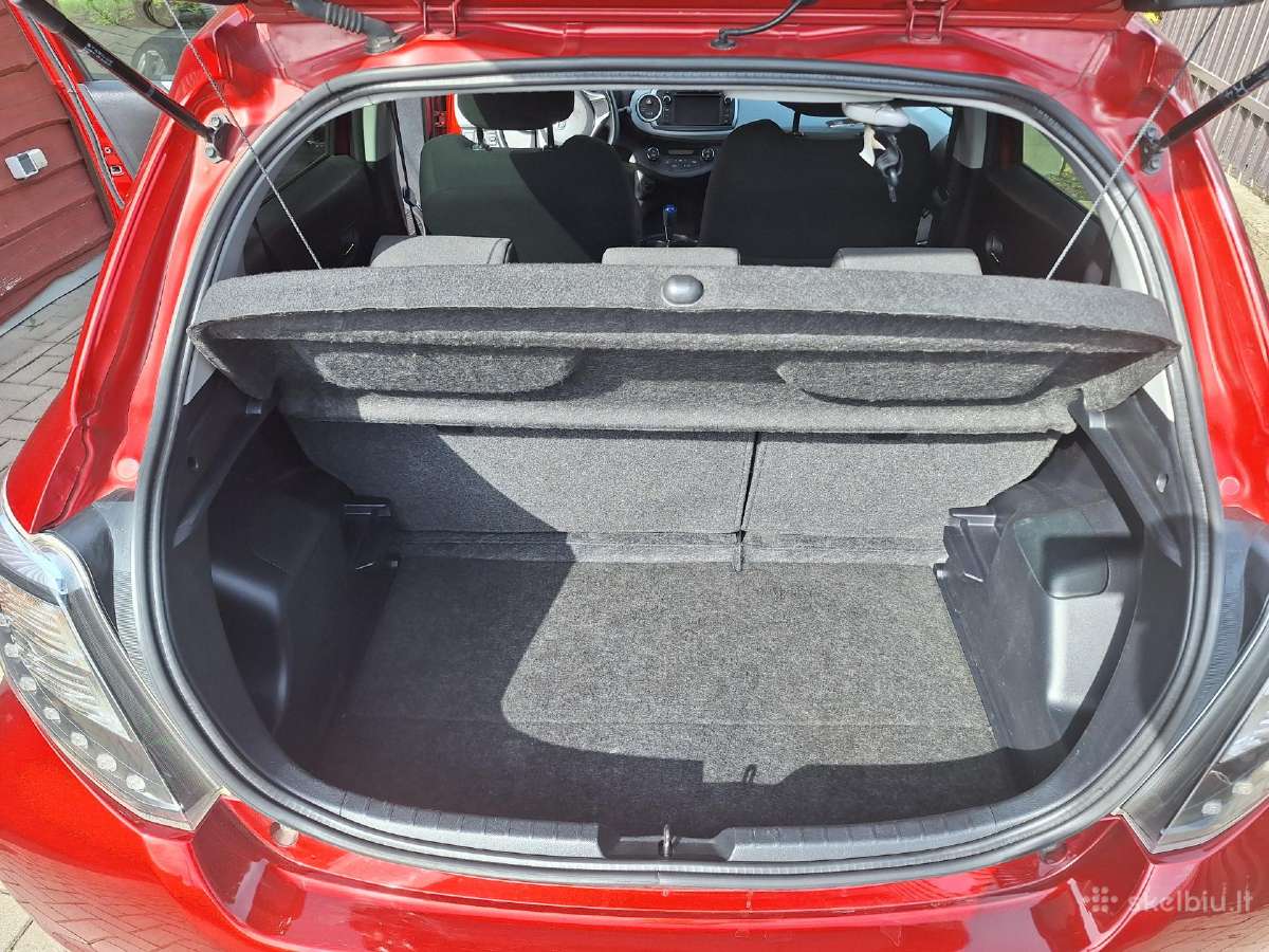 Toyota yaris - nuotraukos Nr. 8