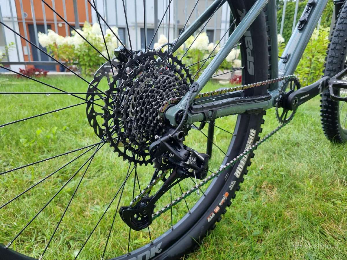 Keitimas Commencal Meta Ht Essential 2022 i Dj - nuotraukos Nr. 2