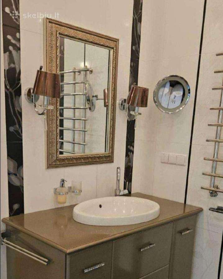 Veidrodis - nuotraukos Nr. 2