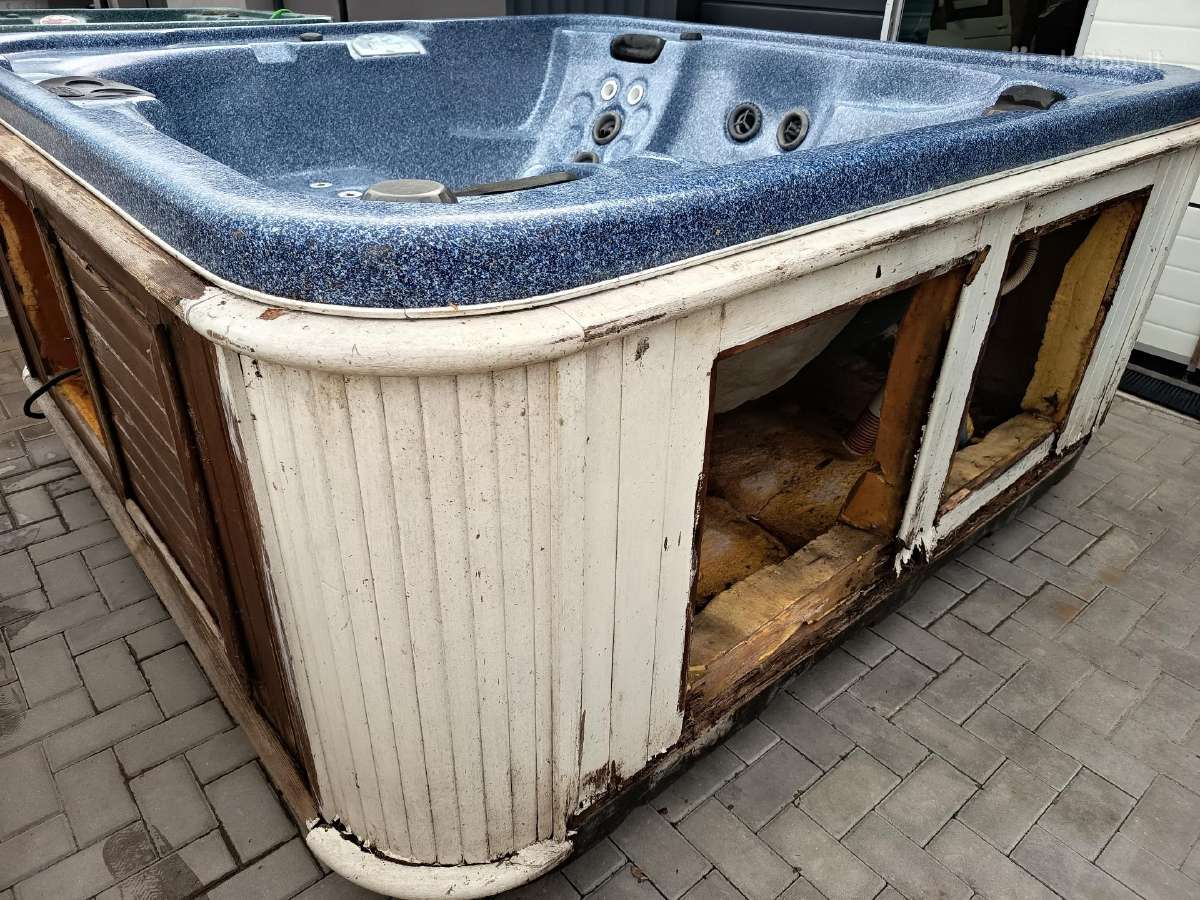 Lauko sūkurinė vonia jacuzzi - nuotraukos Nr. 13