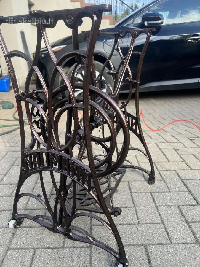 Restauruotos Nauman stalo kojos - nuotraukos Nr. 2