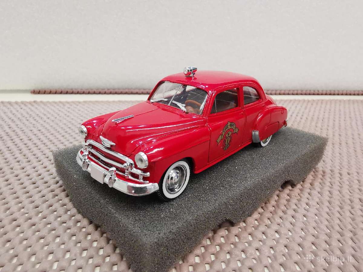 1:43 Amerikietiškų Automobilių Modeliai (a-c) - nuotraukos Nr. 12
