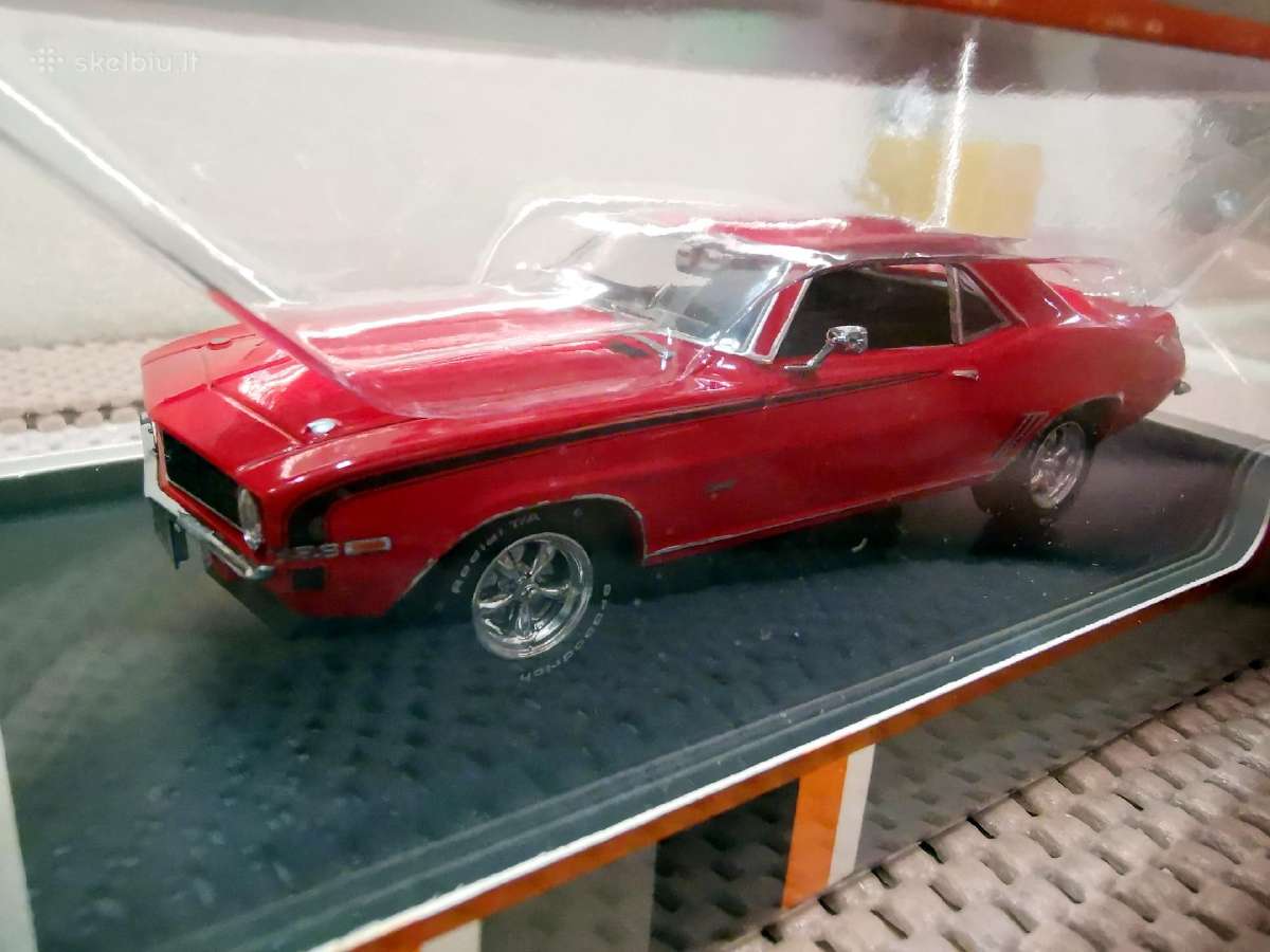 1:43 Amerikietiškų Automobilių Modeliai (a-c) - nuotraukos Nr. 16