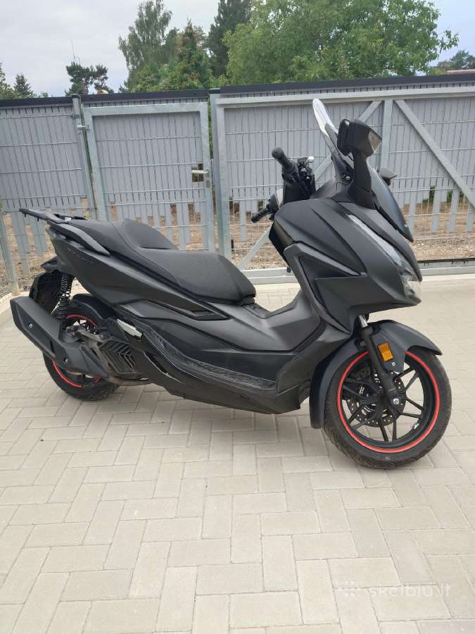 Honda forza - nuotraukos Nr. 2
