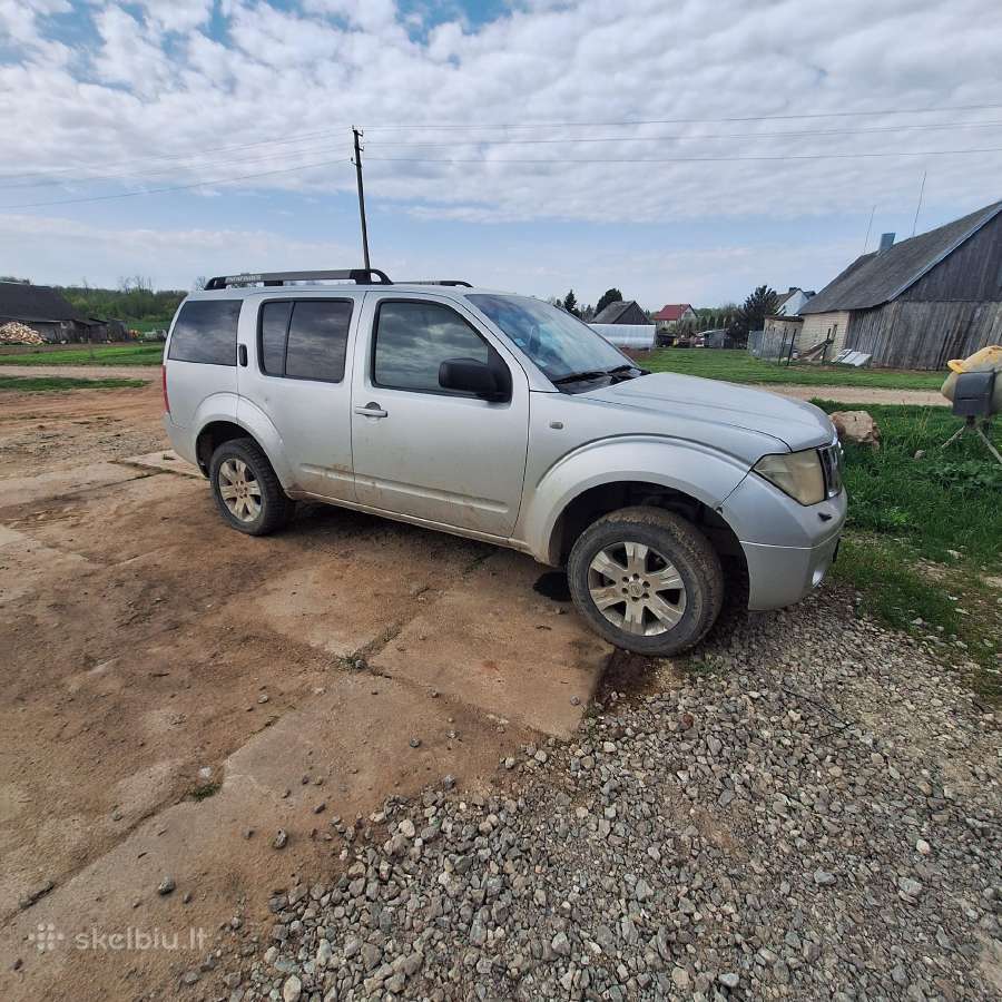 Nissan Pathfinder - nuotraukos Nr. 2