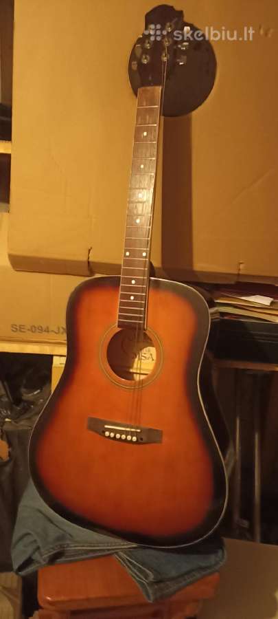 Parduodu naudotą gitarą.be stygų - nuotraukos Nr. 4