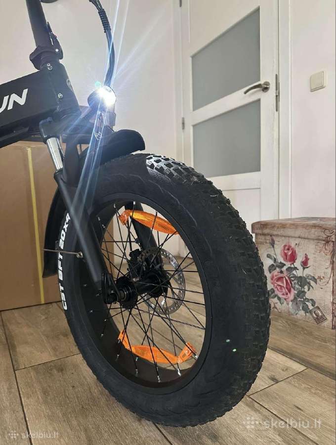 Elektrinis kalnų dviratis Varun S20-1 rida 47km - nuotraukos Nr. 5