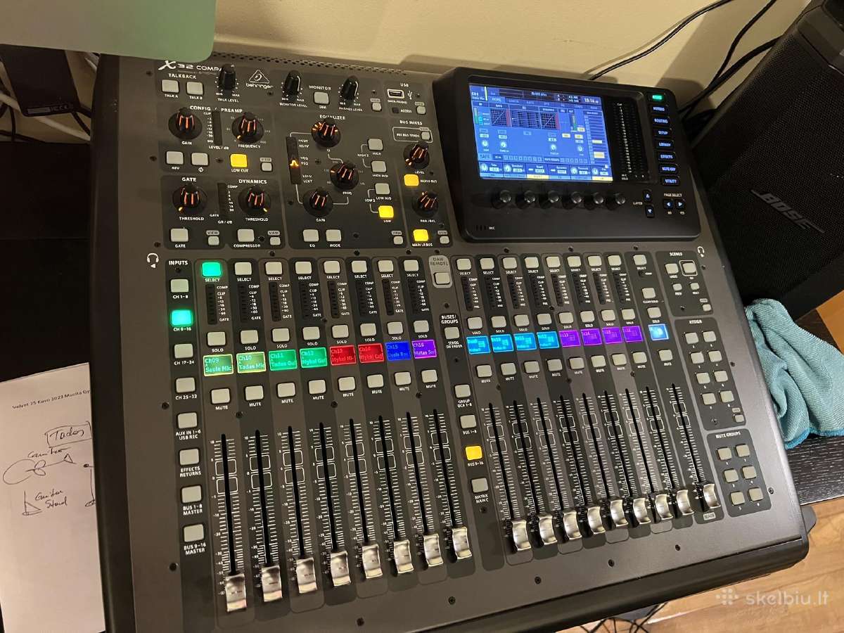 Parduodamas skaitmeninis pultas Behringer X32 - nuotraukos Nr. 4