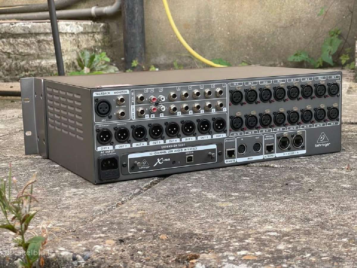 Parduodamas skaitmeninis pultas Behringer X32 - nuotraukos Nr. 7