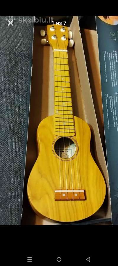 Ukuleles skirtingu modeliu - nuotraukos Nr. 3