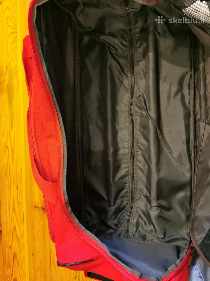 Raudonas lagaminas 70x40 - nuotraukos Nr. 11