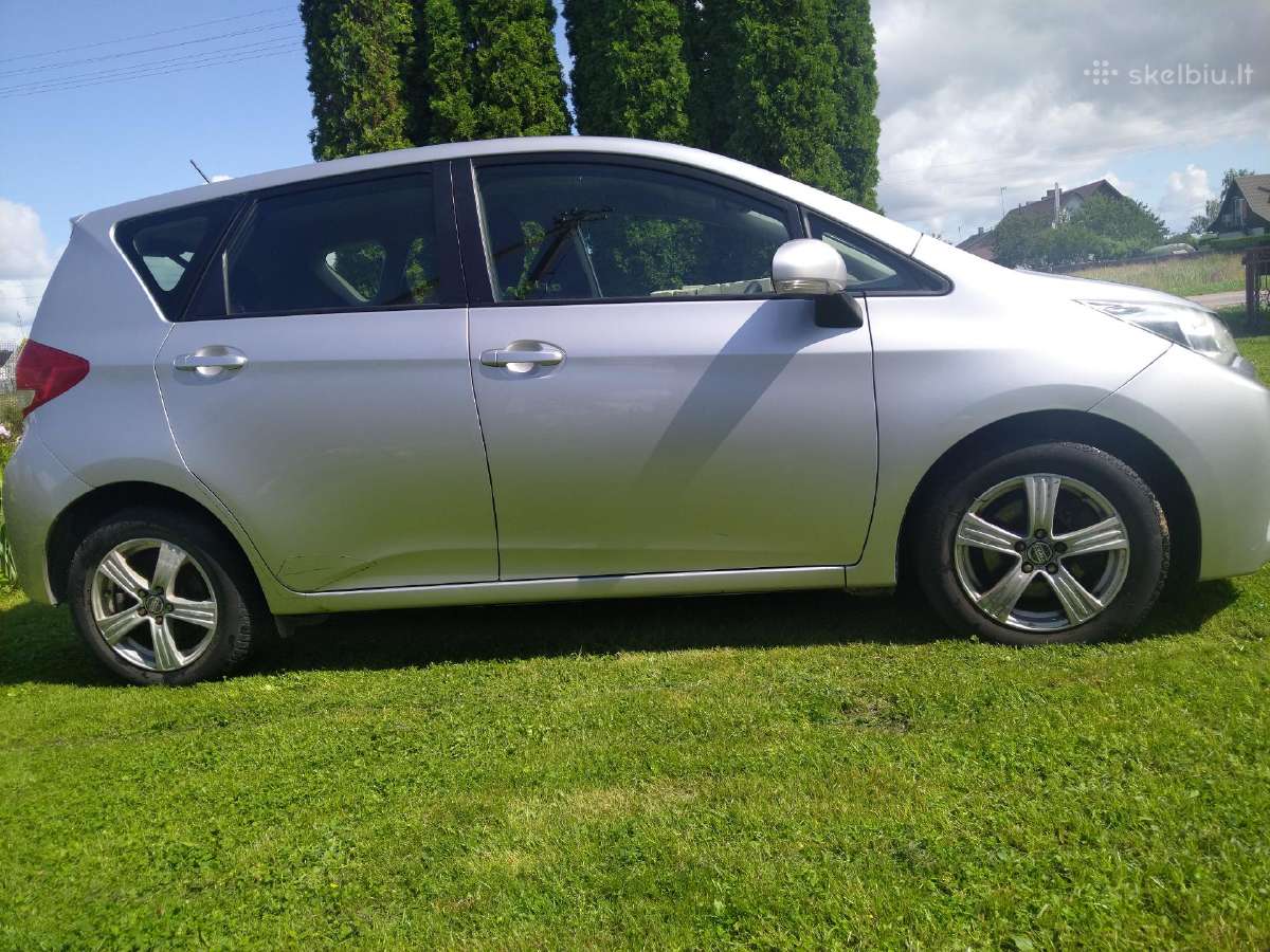 Parduodu subaru Trezia - nuotraukos Nr. 4