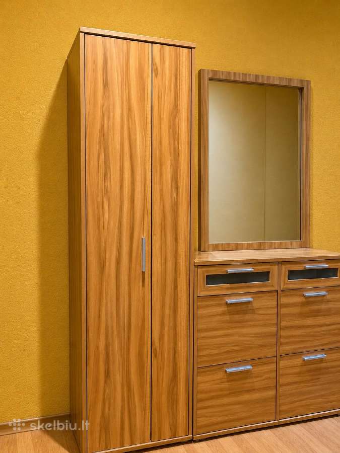Puikios būklės dailus prieškambario komplektas - nuotraukos Nr. 2