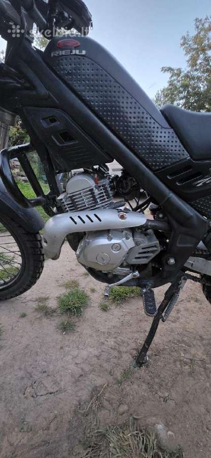 Parduodu125cc Rieju motorolerį - nuotraukos Nr. 4