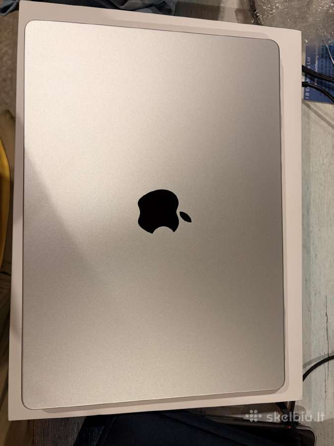 MacBook Pro 14 su M5 16gb 512gb SSD idealus - nuotraukos Nr. 5
