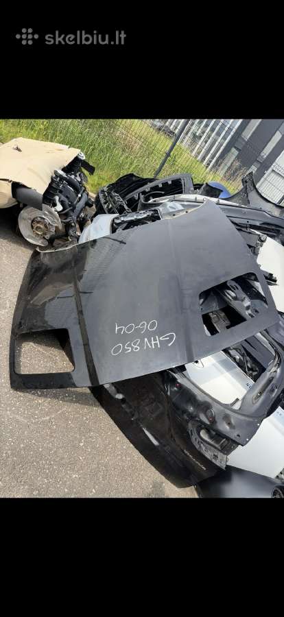 Parduodamas Bmw 850 93 metu priekinis dangtis. - nuotraukos Nr. 2