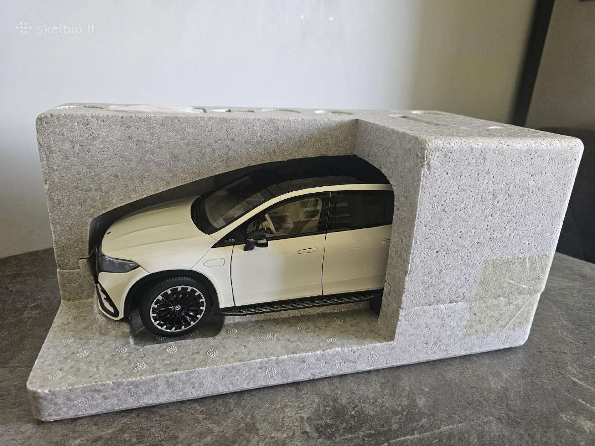 Mercedes Eqs Suv - nuotraukos Nr. 4