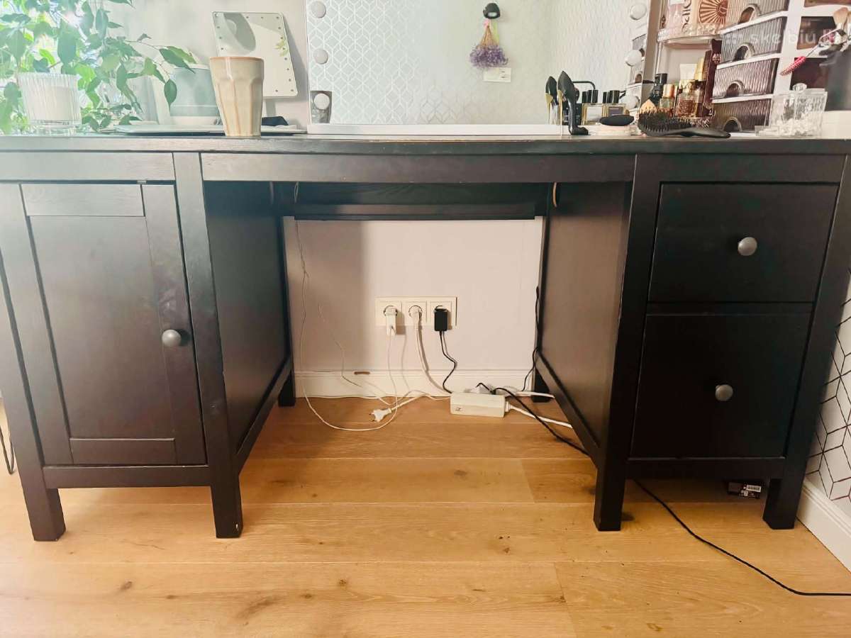 Ikea Hemnes Rašomasis stalas, tamsiai ruda - nuotraukos Nr. 6