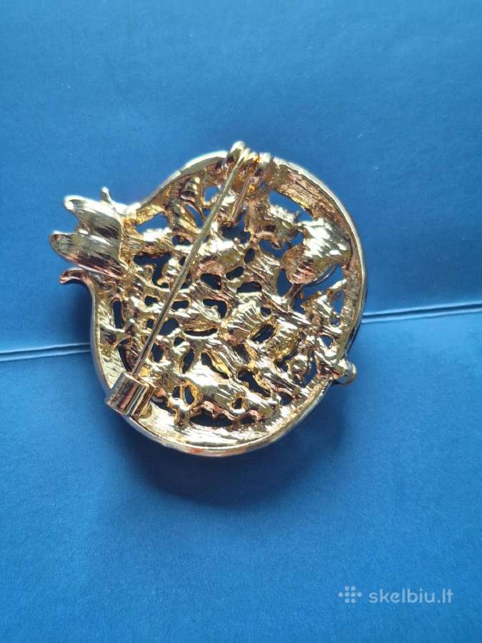 Sage paltui svarkui ar rubams granatas - nuotraukos Nr. 2