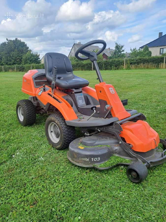 Traktoriukas zolepjove Husqvarna R216 raideris - nuotraukos Nr. 3