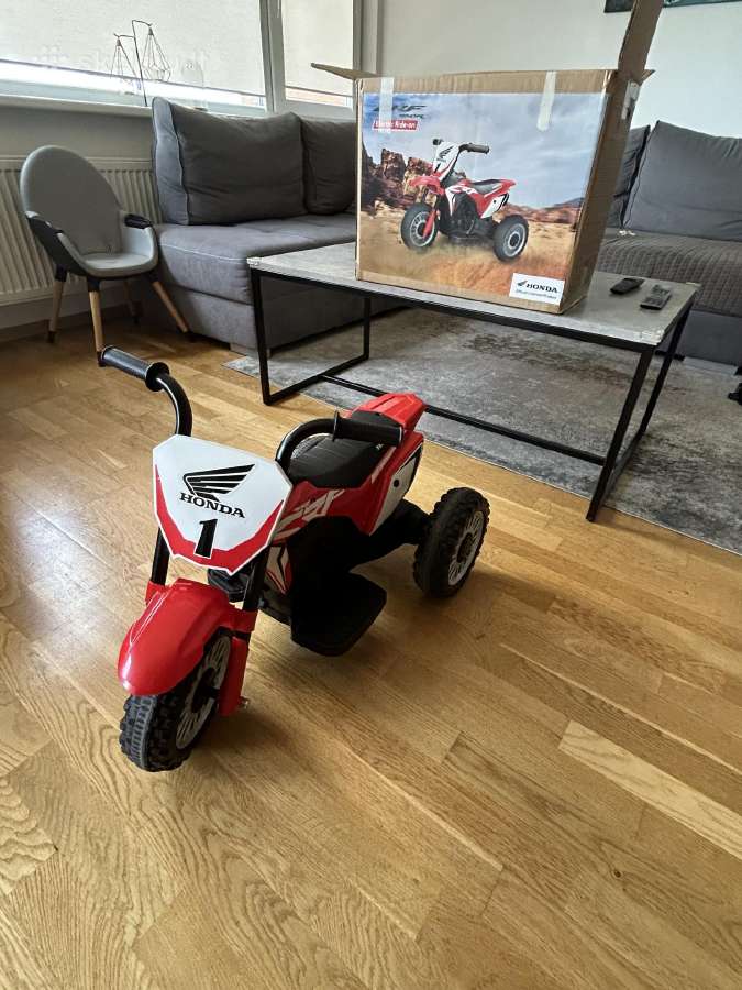 Elektrinis vaikiškas motoroleris - nuotraukos Nr. 3