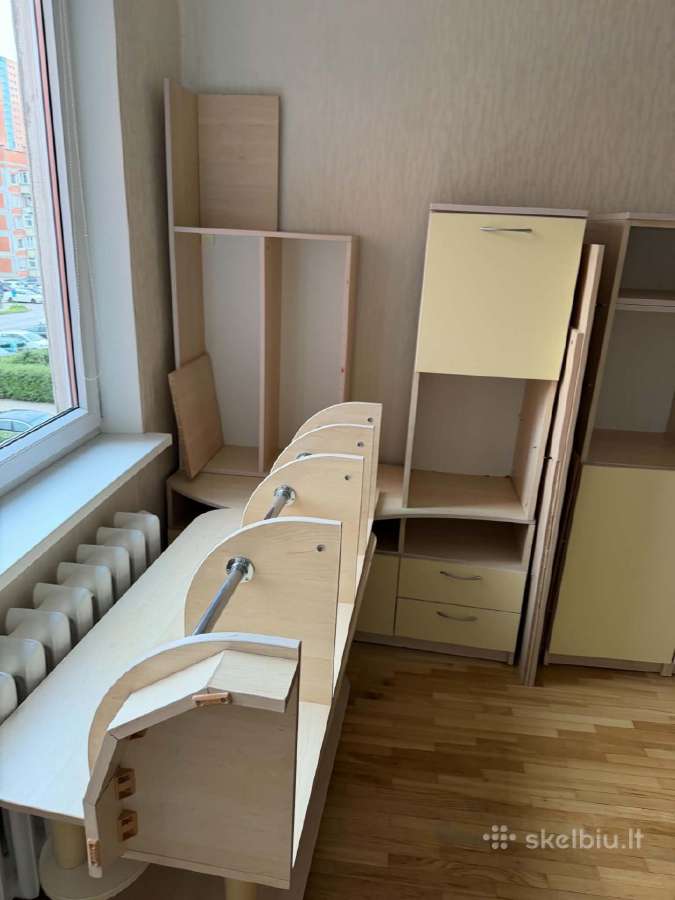 Atiduodu sekciją - nuotraukos Nr. 2