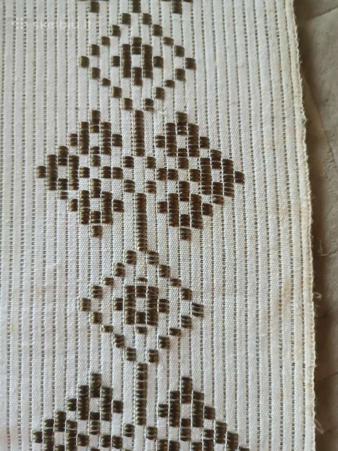 Senovinė rankų darbo lovatiesė su šilku - nuotraukos Nr. 14