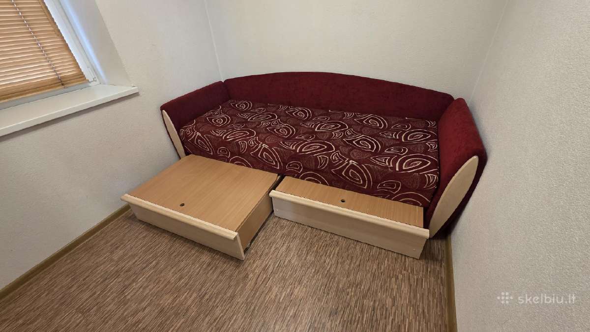 Parduodama sofa su miegojimo f-ja ir patalynės dėž - nuotraukos Nr. 3