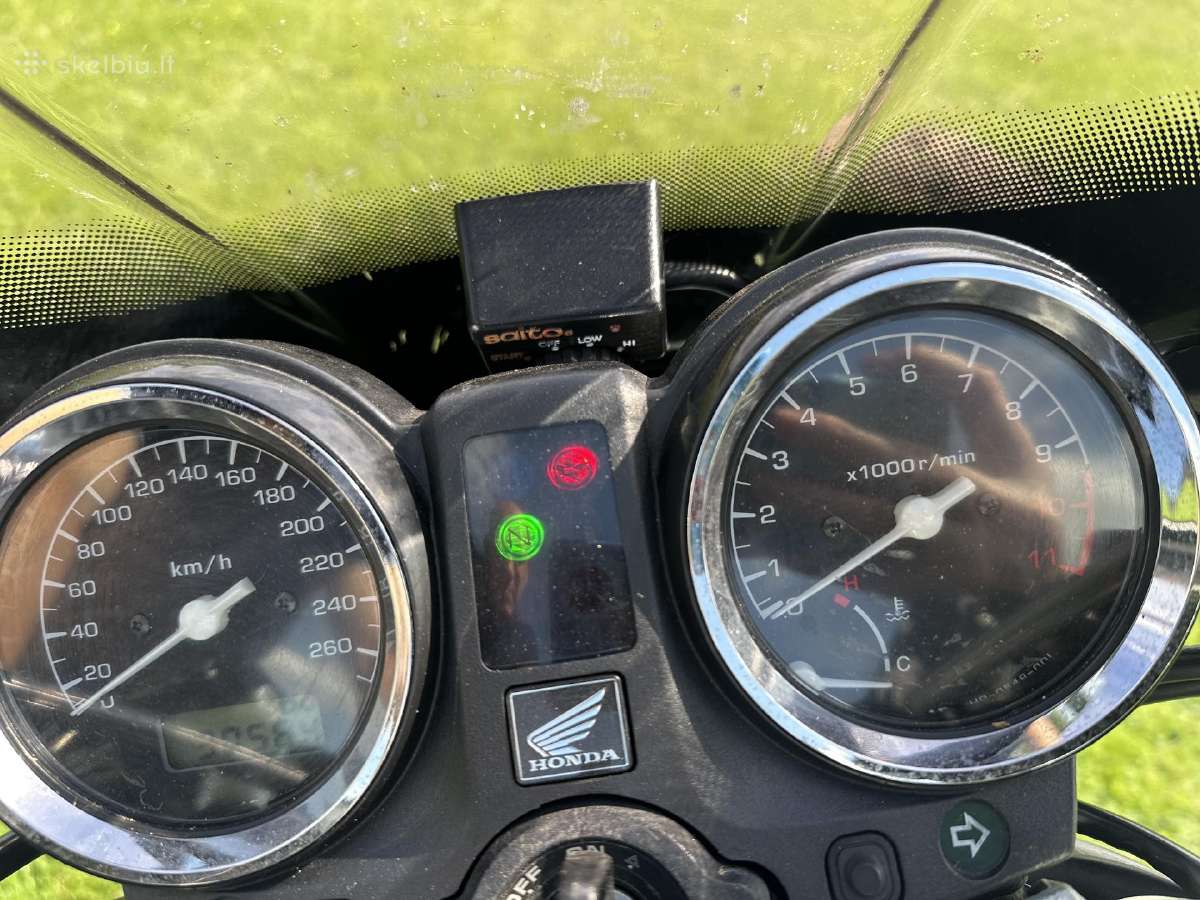 Honda Hornet 919 - nuotraukos Nr. 4