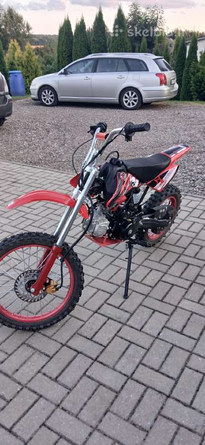 Krosinis motociklas - nuotraukos Nr. 3