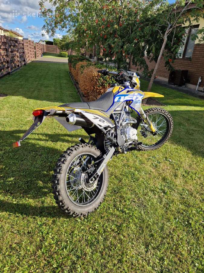 Asix xb-72 150cc - nuotraukos Nr. 2