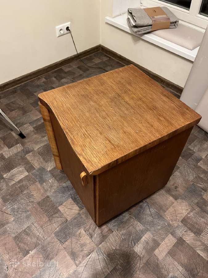 Art deco faneruotos spintelės - nuotraukos Nr. 7
