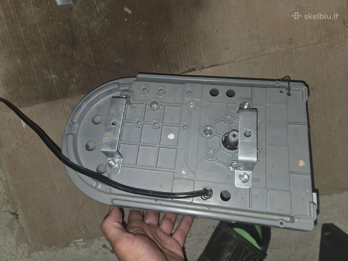 Nauja garažo vartų automatika su štanga - nuotraukos Nr. 2