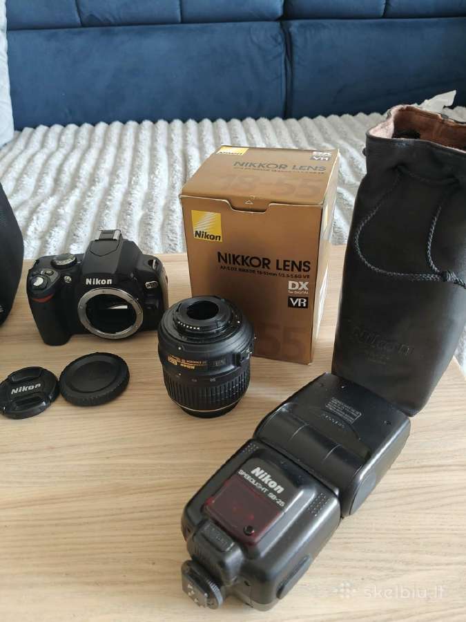 Nikon D40x su Nikon blykste ir daug priedu - nuotraukos Nr. 4