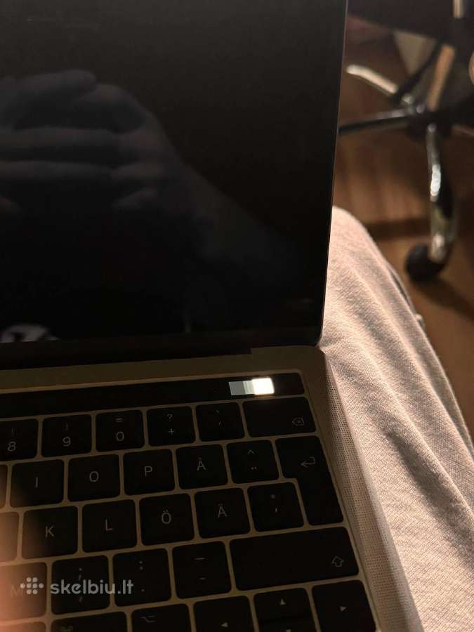 Apple MacBook Pro 2017 i5 intel 8gb RAM 256 GB - nuotraukos Nr. 3