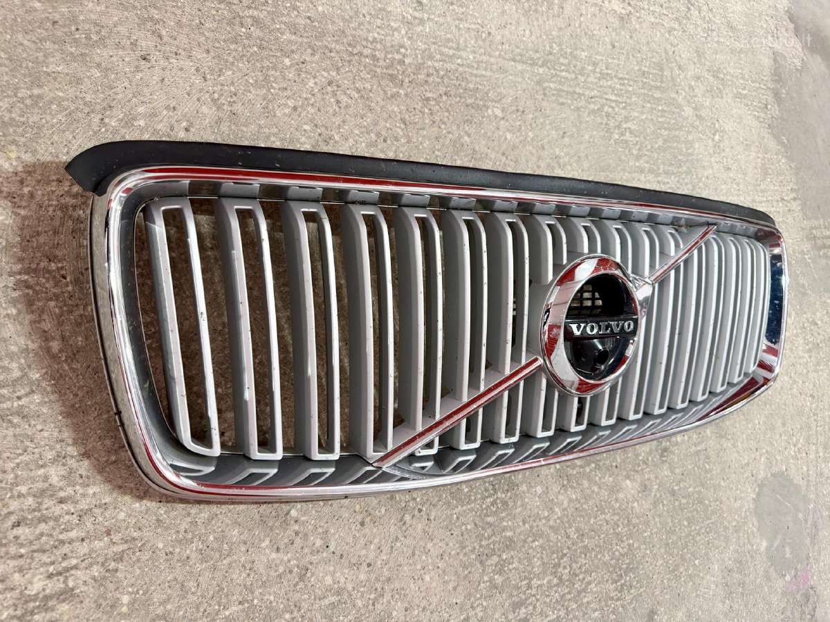 Grotelės Volvo Xc90 Inscription originalios - nuotraukos Nr. 2