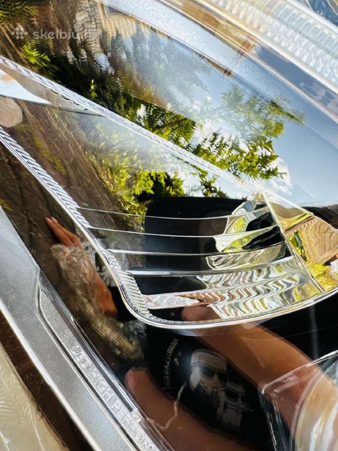 Mercedes benz C 300 žibintas - nuotraukos Nr. 5